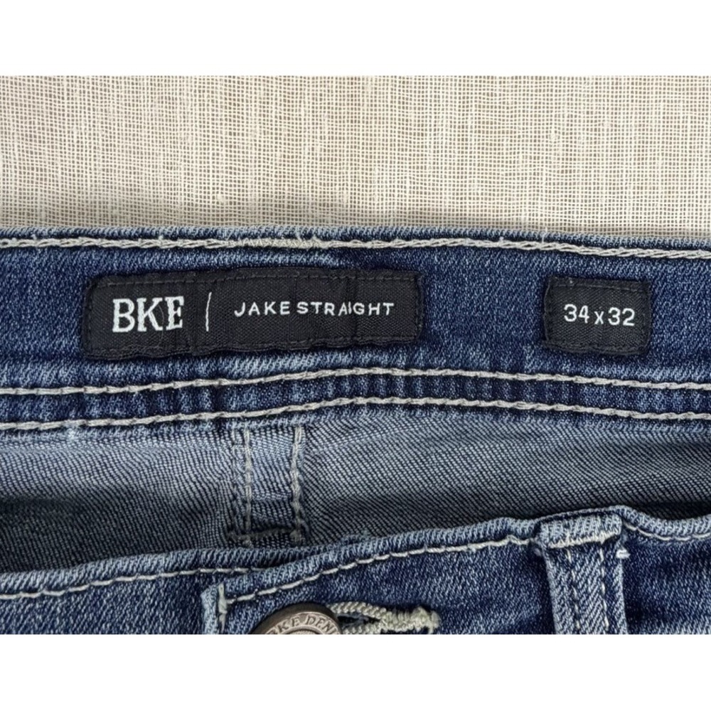 BKE Jake Straight Leg Men's Jeans Sz 34x32 Blue Med Wash Stretch Denim Buckle - Picture 2 of 10